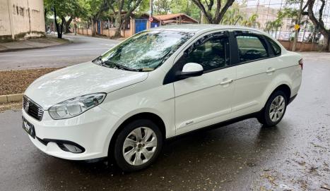 FIAT Grand Siena 1.4 4P EVO ATTRACTIVE FLEX, Foto 1 FIAT Grand Siena 1.4 4P EVO ATTRACTIVE FLEX, Foto 1