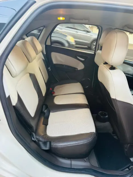 FIAT Grand Siena 1.6 16V 4P ESSENCE FLEX, Foto 8