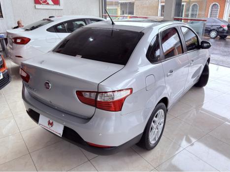 FIAT Grand Siena 1.6 16V 4P FLEX ESSENCE DUALOGIC AUTOMATIZADO, Foto 6