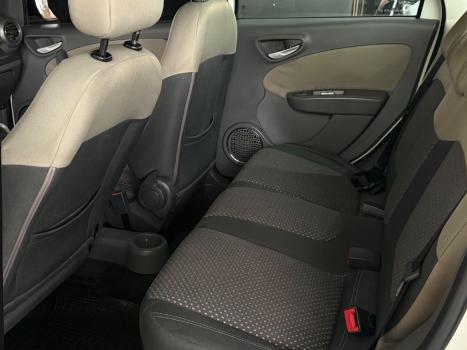 FIAT Grand Siena 1.6 16V 4P ESSENCE FLEX, Foto 8