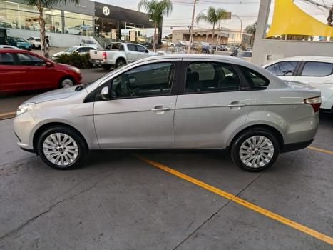 FIAT Grand Siena 1.6 16V 4P ESSENCE FLEX, Foto 2