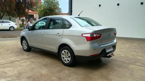 FIAT Grand Siena 1.6 16V 4P ESSENCE FLEX, Foto 6