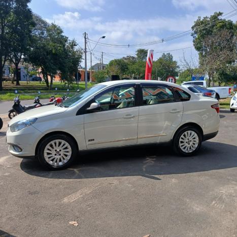 FIAT Grand Siena 1.6 16V 4P ESSENCE FLEX, Foto 4