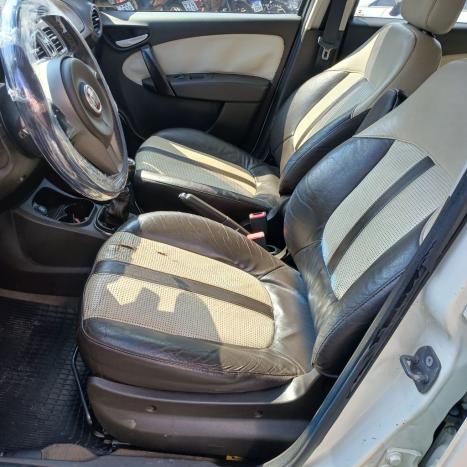 FIAT Grand Siena 1.6 16V 4P ESSENCE FLEX, Foto 9