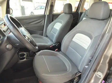 FIAT Idea 1.6 16V 4P ESSENCE FLEX, Foto 9