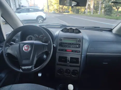FIAT Idea 1.8 16V 4P ADVENTURE FLEX, Foto 9