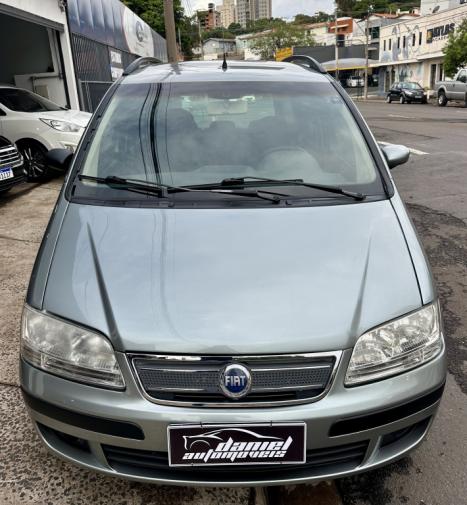 FIAT Idea 1.8 4P HLX FLEX, Foto 4