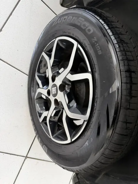 FIAT Idea 1.8 4P HLX FLEX, Foto 9