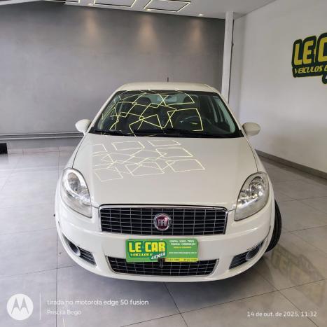 FIAT Linea 1.8 16V 4P FLEX ESSENCE DUALOGIC AUTOMATIZADO, Foto 2