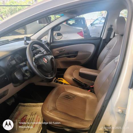 FIAT Linea 1.8 16V 4P FLEX ESSENCE DUALOGIC AUTOMATIZADO, Foto 6