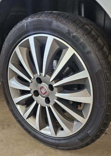 FIAT Linea 1.8 16V 4P FLEX ABSOLUTE DUALOGIC AUTOMATIZADO, Foto 9