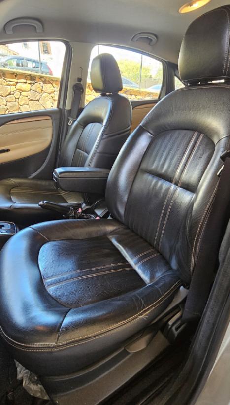 FIAT Linea 1.8 16V 4P FLEX ABSOLUTE DUALOGIC AUTOMATIZADO, Foto 20