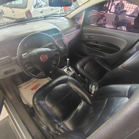 FIAT Linea 1.8 16V 4P FLEX ESSENCE DUALOGIC AUTOMATIZADO, Foto 5