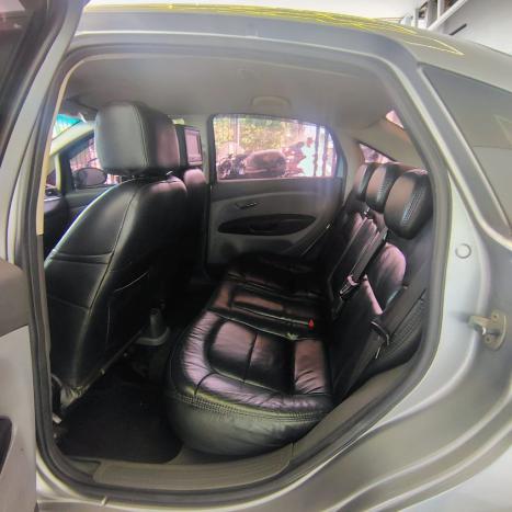 FIAT Linea 1.8 16V 4P FLEX ESSENCE DUALOGIC AUTOMATIZADO, Foto 8