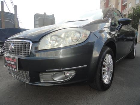 FIAT Linea 1.8 16V 4P FLEX ESSENCE, Foto 4