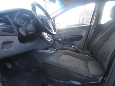 FIAT Linea 1.8 16V 4P FLEX ESSENCE, Foto 16