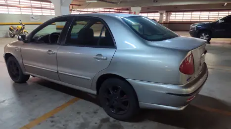 FIAT Marea 2.4 20V 4P HLX, Foto 6