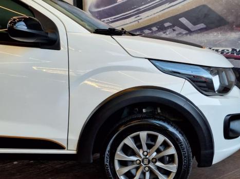 FIAT Mobi 1.0 4P FLEX EVO TREKKING, Foto 4