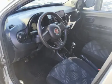FIAT Mobi 1.0 4P FLEX DRIVE FIRE FLY, Foto 2
