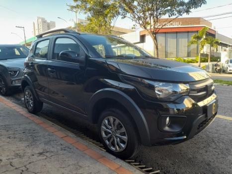 FIAT Mobi 1.0 4P FLEX EVO TREKKING, Foto 1
