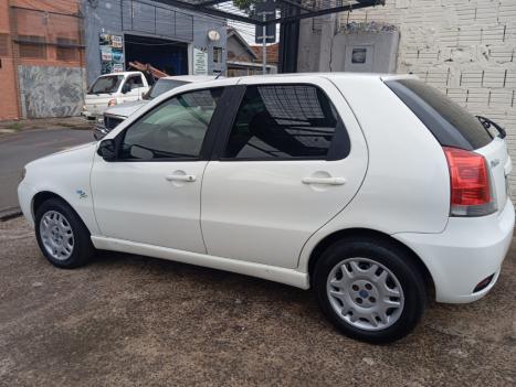 FIAT Palio 1.4 4P ELX 30 ANOS FLEX, Foto 4 FIAT Palio 1.4 4P ELX 30 ANOS FLEX, Foto 4