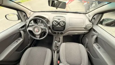 FIAT Palio 1.4 4P FLEX ATTRACTIVE, Foto 7