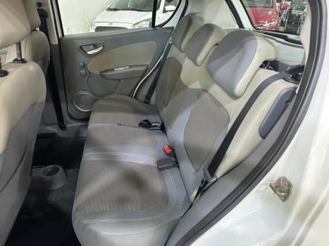 FIAT Palio 1.6 16V 4P FLEX ESSENCE, Foto 6