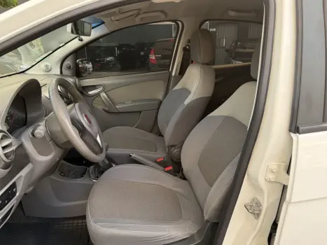 FIAT Palio 1.6 16V 4P FLEX ESSENCE, Foto 10