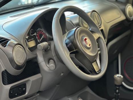 FIAT Palio 1.6 16V 4P FLEX SPORTING, Foto 2