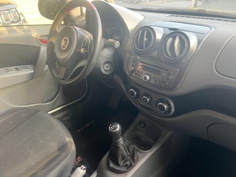 FIAT Palio 1.6 16V 4P FLEX SPORTING, Foto 5
