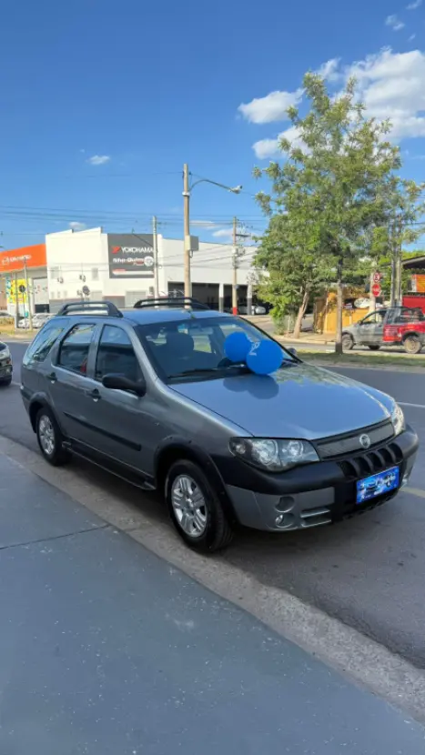 FIAT Palio Weekend 1.8 4P FLEX ADVENTURE, Foto 2
