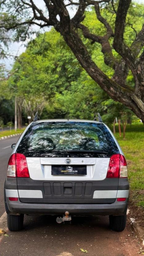FIAT Palio Weekend 1.8 16V 4P FLEX ADVENTURE, Foto 2