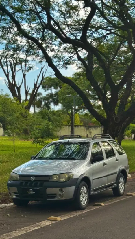 FIAT Palio Weekend 1.8 16V 4P FLEX ADVENTURE, Foto 2