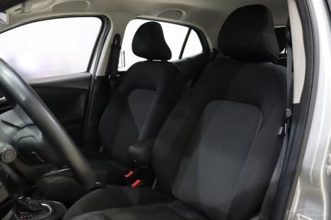 FIAT Pulse 1.0 12V 4P FLEX 200 DRIVE TURBO AUTOM�TICO CVT, Foto 7