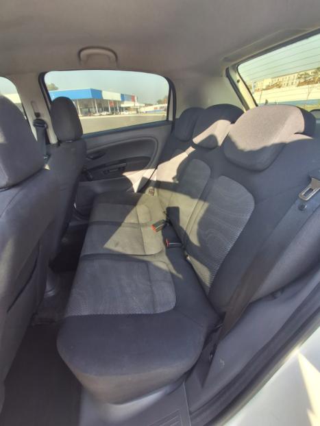 FIAT Punto 1.4 4P ATTRACTIVE FLEX, Foto 3