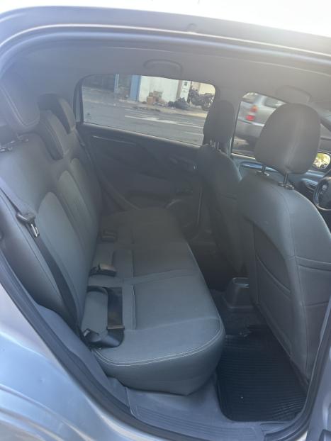FIAT Punto 1.4 4P ATTRACTIVE FLEX, Foto 12 FIAT Punto 1.4 4P ATTRACTIVE FLEX, Foto 12