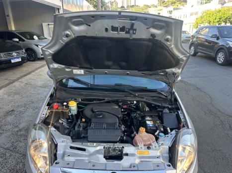FIAT Punto 1.4 4P ATTRACTIVE FLEX, Foto 13 FIAT Punto 1.4 4P ATTRACTIVE FLEX, Foto 13