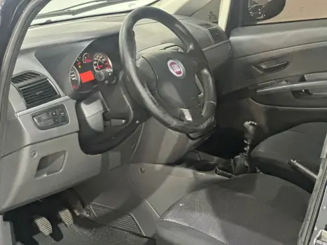 FIAT Punto 1.4 4P ATTRACTIVE FLEX, Foto 7