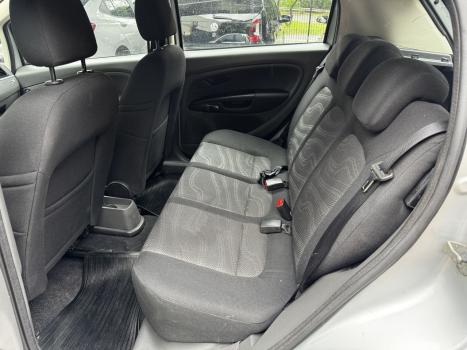 FIAT Punto 1.4 4P ATTRACTIVE FLEX, Foto 8