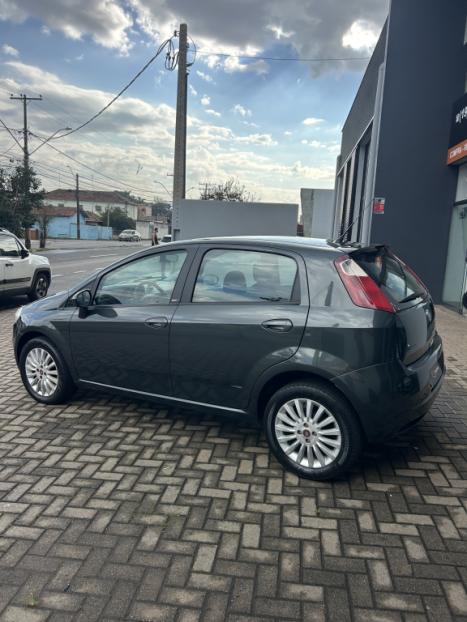 FIAT Punto 1.4 4P ELX FLEX, Foto 3