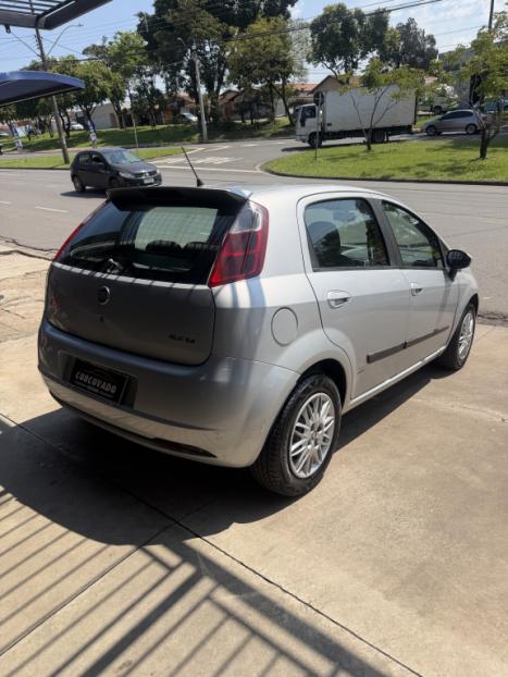 FIAT Punto 1.4 4P ELX FLEX, Foto 3