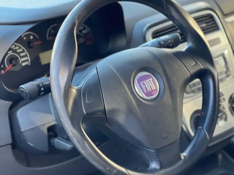FIAT Punto 1.4 4P FLEX ATTRACTIVE ITALIA, Foto 2
