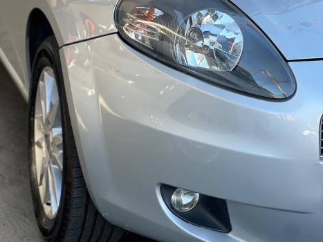 FIAT Punto 1.4 4P FLEX ATTRACTIVE ITALIA, Foto 3