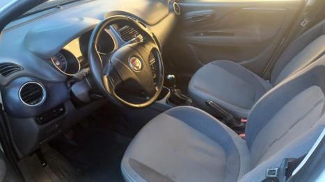 FIAT Punto 1.4 4P FLEX ATTRACTIVE ITALIA, Foto 8 FIAT Punto 1.4 4P FLEX ATTRACTIVE ITALIA, Foto 8