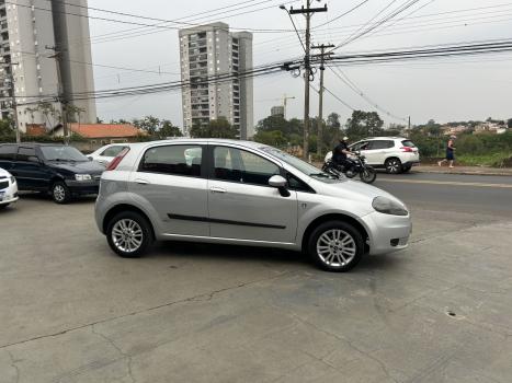 FIAT Punto 1.4 4P FLEX ATTRACTIVE ITALIA, Foto 4 FIAT Punto 1.4 4P FLEX ATTRACTIVE ITALIA, Foto 4