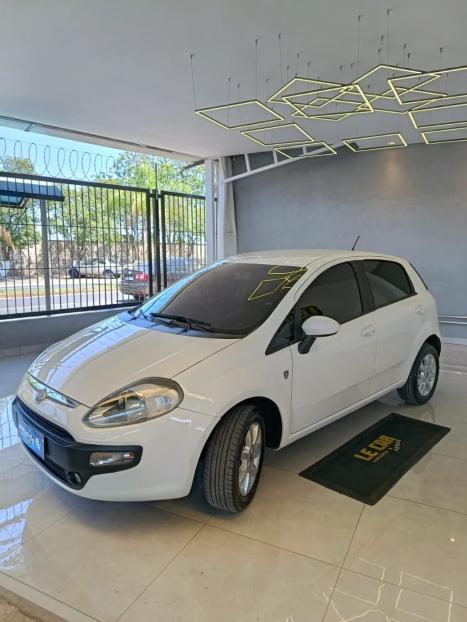 FIAT Punto 1.4 4P FLEX ATTRACTIVE ITALIA, Foto 3