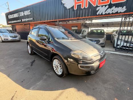 FIAT Punto 1.4 4P FLEX ATTRACTIVE ITALIA, Foto 4