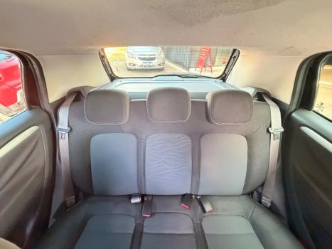 FIAT Punto 1.4 4P FLEX ATTRACTIVE ITALIA, Foto 8