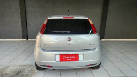 FIAT Punto 1.4 FLEX 4P, Foto 3
