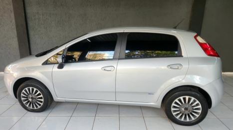 FIAT Punto 1.4 FLEX 4P, Foto 4